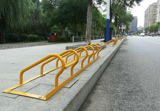 河南非機(jī)動車停車架規(guī)范非機(jī)動車停放